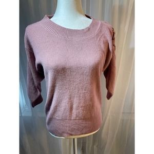 Soho Size XS‎ Women's Pink Crewneck Sweater
